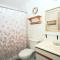 1121 E Balboa Blvd A