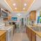 New! Break at 208, walk to lake, park, downtown, hospital - pet-friendly - Мак-Колл