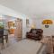 New! Break at 208, walk to lake, park, downtown, hospital - pet-friendly - Мак-Колл