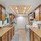 New! Break at 208, walk to lake, park, downtown, hospital - pet-friendly - Мак-Колл