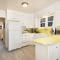 118 Emerald Ave B - Newport Beach