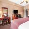 Genetti Hotel, SureStay Collection by Best Western