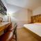 Sonderia Hostel & Bar - Lazybones Hostel - Čcheng-tu