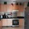 Mayfair Residency 1, 2-Bed Apartment with Canal View - 迪拜