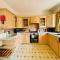 TIRNANT- 3 Bed - GROUND FLOOR ROOMS -DOG FRIENDLY