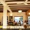 La Plage Seaview Suites