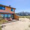 Breakers Beach House 1 - Meredith Lodging - Neskowin