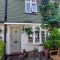 Wimbledon Village Cottage - 伦敦