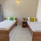 Relaxing Private Rooms in Compound Housing near Burj Alarab Villa 124 - Dubai