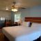 Knights Key Suites
