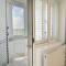 Luxury 2BR On Decebal Avenue - بوخارست