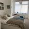 Stunning 2 Bed Apartment with Sea Views - Littlestone-on-Sea