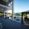 Riverboat Inn & Suites