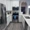 Stunning 3BR Home Near Downtown Houston - Sleeps 8