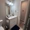 Stunning 3BR Home Near Downtown Houston - Sleeps 8