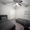 Stunning 3BR Home Near Downtown Houston - Sleeps 8