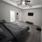 Stunning 3BR Home Near Downtown Houston - Sleeps 8