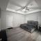 Stunning 3BR Home Near Downtown Houston - Sleeps 8