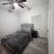 Stunning 3BR Home Near Downtown Houston - Sleeps 8
