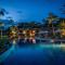Palms 5 Luxury Beachfront Villa