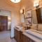 Casa Rosa- Luxury Ocean View 3 Bedroom Home