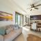 360 Splendor 104B-Ocean View Condo-Breakfast Included!