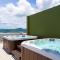 360 Splendor 104B-Ocean View Condo-Breakfast Included!