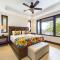 360 Splendor 404-Ocean View Condo-Breakfast Included!