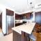 360 Splendor 205-Ocean View Condo-Breakfast Included!