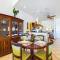 Sunrise 4-Beautiful 3Br Penthouse Condo