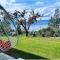 Lakeview Guest Suite Hottub-Netflix-BBQ - كيلونا