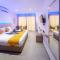 Sun Plaza Suites - Adults Only