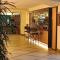 Studio Occidental banus
