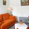 Awesome Home In Selles-Saint-Denis - 塞勒－圣但尼
