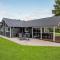 Lovely Home In Hobro With Wifi
