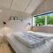 Lovely Home In Hobro With Wifi