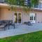 Pet Friendly Apartment In Madulin