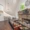 Renovated Barn in the woods for a fun retreat - 韦恩斯维尔