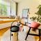 New, central studio with garden terrace and much privacy - Цюрих