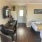 Sunny Isle Motel - Summerside