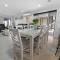 Ophir - Large Entertainer, Sleeps 11