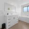 Ophir - Large Entertainer, Sleeps 11