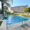 Exquisite 1BR with Private beach in Palm Jumeirah - Dubaj