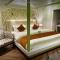 Victorian Elegance Luxury Stays