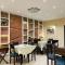Sheltons Rezidor F-7 Markaz