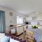 F51 The Gables, Riviere Towans