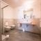 Am Schloss Guest House