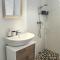 Logement paisible jacuzzi jardin privatif climatisation