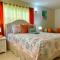 Tropical Apartment 1B