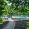 Bartlett Vacation Rental with Wraparound Deck! - بارتليت